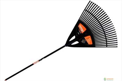 Грабли веерные с металлическим черенком