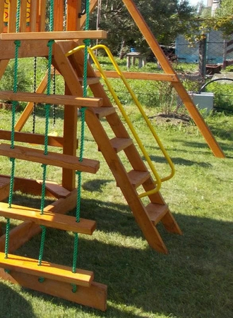Перила металлические для лестницы (желтые)