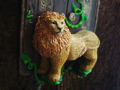 Колье "Аслан. Хроники Нарнии" (пышное колье с подвеской ручной работы)