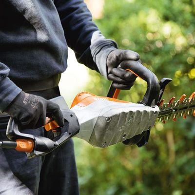 Аккумуляторный кусторез Stihl HSA 94 R
