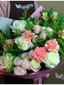 Букет цветов на 8 марта № 716