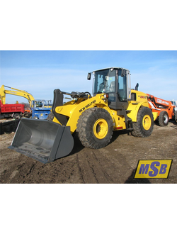 Стекло на фронтальный погрузчик New Holland W190