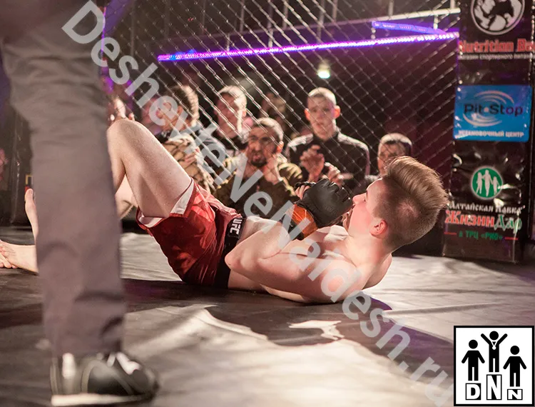 Октагон. турнир Grad-5. Бои без правил Восьмиугольник 33