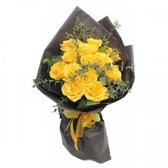 Дизайнерский букет 13 жёлтых роз