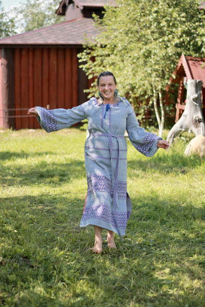 plate-vishivanka-vesna