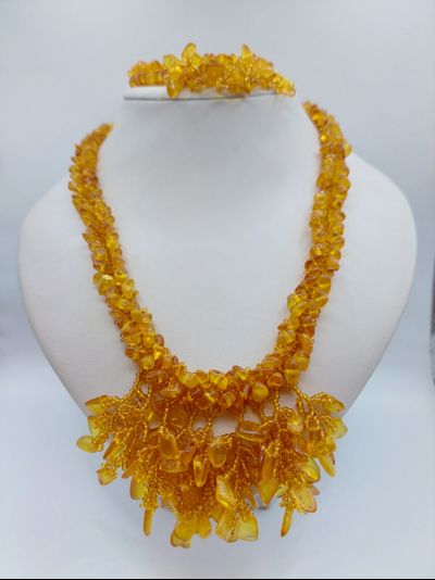 Комплект из Чешского бисера с натуральным янтарем 11005 ,11004