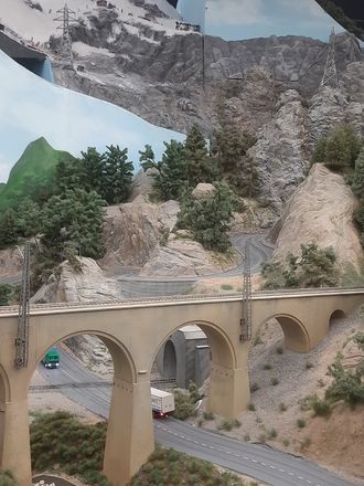 Экскурсия &quot;Россия в миниатюре + ВДНХ&quot;