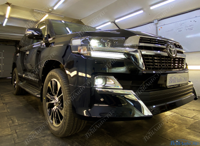 Рестайлинг Toyota Land Cruiser 200 из 2008-2015 в Lounge 2021 года