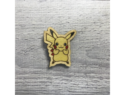 Деревянный значок Пикачу