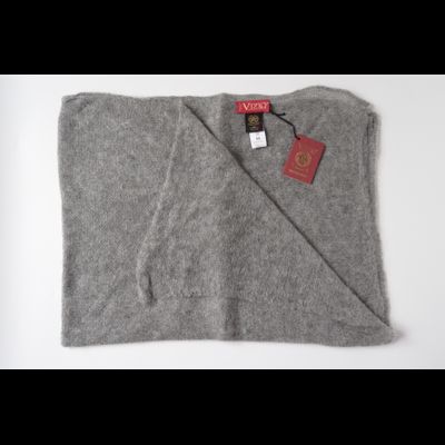 Серая вязаная женская шапка со стразами Vizio Италия 8007 CY