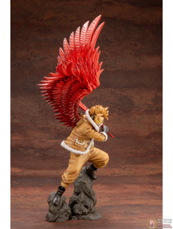 Фигурка 1/8 Ястреб / Кэйго Таками (Hawks / Keigo Takami)