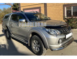 Защита переднего бампера двойная d76/53 для Mitsubishi L200 (2015-2019)