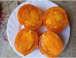 Томат Мамино наследство