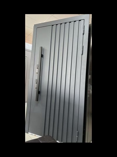 VENMAR (ВЕНМАР). СТАЛЬ 2 мм. ТЕРМО КРОНА ST 120/165 мм. ТЕРМОРАЗРЫВ/ МУАР Ral 7024 (СЕРЫЙ)/ СОФТ БЕЛЫЙ СНЕГ