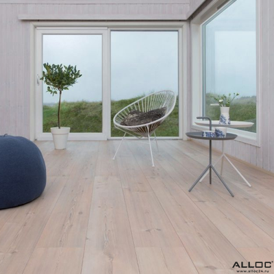 Декор ламината Alloc Grand Avenue Сансет Бульвар 5201 в интерьере