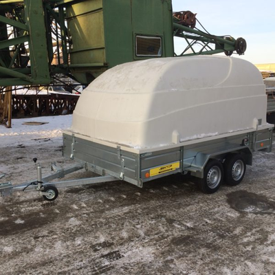 Прицеп ЛАВ-81013A с пластиковой крышкой