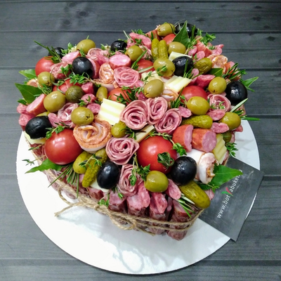 Торт закусочный "Сердце"