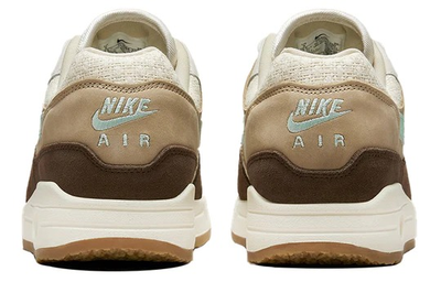 Nike crepe top