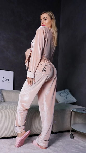 Пижама Виктория Сикрет бархат цвет розовый 44