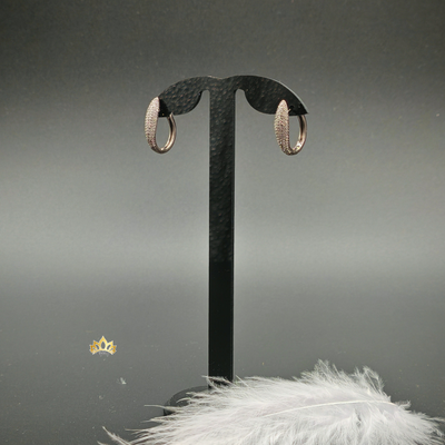 Серьги колечки с кристаллами на черном металле 2см