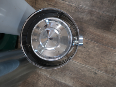 ОГОЛОВОК ТРЕХКОНТУРНОГО ДЫМОХОДА С ДЕФЛЕКТОРОМ  (AISI 430 0,5 ММ)