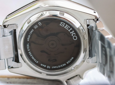 Наручные часы Seiko SRPJ45J1