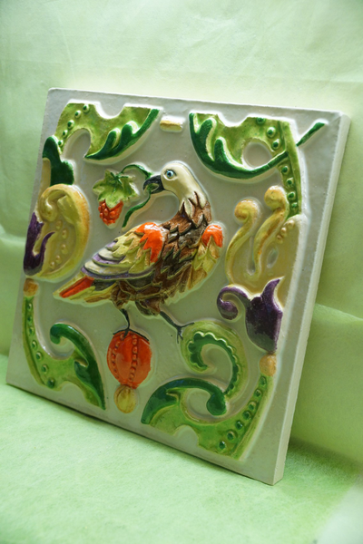 Соловей на празднике урожая (фасадный изразец)