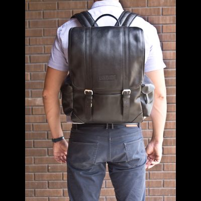 Кожаный рюкзак Montalbano black (арт. 3097-01)