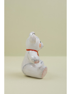 Медвежонок плюшевый