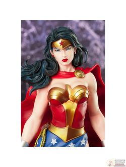 Фигурка 1/6 Чудо-женщина (Wonder Woman)