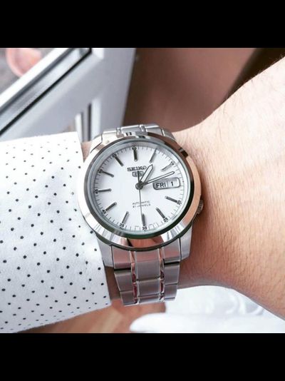 Наручные часы Seiko SNKE49K1