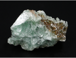 Тальк зеленый (благородный) необработанный, Урал, Шабры (31*24*15 мм, 8,8 г) №27440