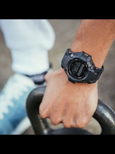 Часы Casio G-Shock GBD-H2000-1B