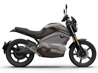 Электромотоцикл Super Soco TС 2021 Wanderer 4500W 32Ah