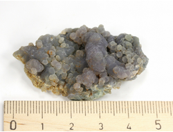 Халцедон фиолетовый виноградный, коллекционный образец, Индонезия (47*27*18 мм, 15,5 г) №35917