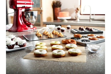 КЕРАМИКА И ФОРМЫ ДЛЯ ВЫПЕЧКИ KITCHENAID