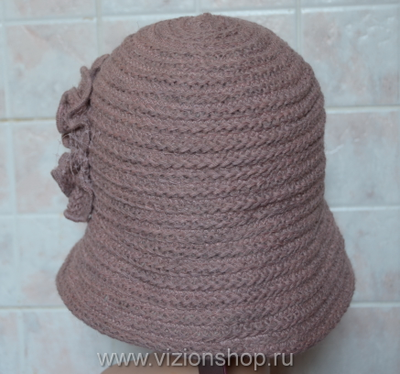 сиреневая шляпа