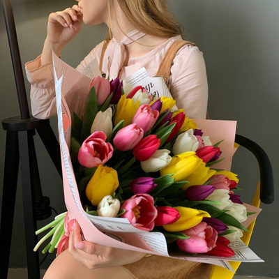 Букет из 51 тюльпана: микс