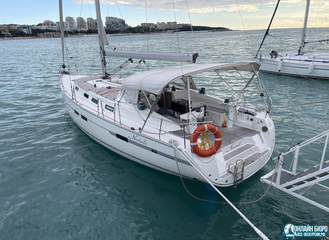 Парусная яхта "Натали"