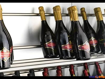 Шкаф винный Enofrigo MIAMI RF T (A1MIAMIP/421) черный