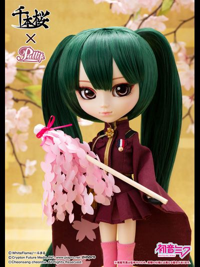 Кукла Пуллип Мику Хацунэ (Pullip Hatsune Miku Senbonzakura ver.)