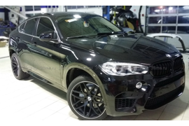 Тонировка BMW X6 черный задняя полусфера 5%, передние 15% светопропускания