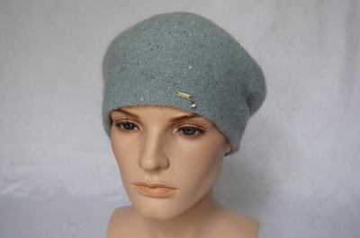 Вязаный берет голубого цвета Визио Италия фото