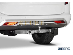Фаркоп шар F 2000/75 кг с нерж. Накладкой BERG для Mitsubishi Pajero Sport 2021-/Montero Sport 2019-