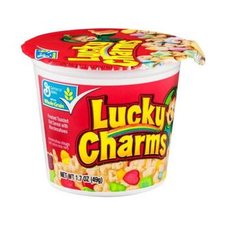 Сухой завтрак Lucky Charms в стакане 48 г