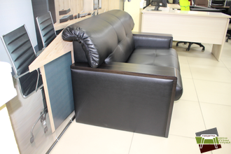 B-2 БОССО Диван 2-хместный (Aries 501) чёрный/подлокотники горький шоколад