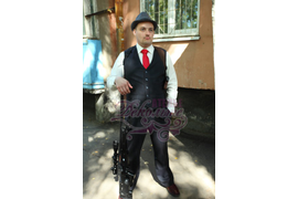 Мужской костюм