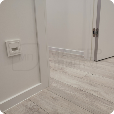 Плинтус ХДФ Dollken Cubu Flex Life XL 80мм Х 2,5 м 1013/5012 Белый