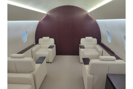 Обустроили уникальную фото зону в стиле самолета!