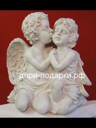 Садовая скульптура Ангелы влюбленные 30*30см   1,2кг     полистоун Россия 1748/028638*